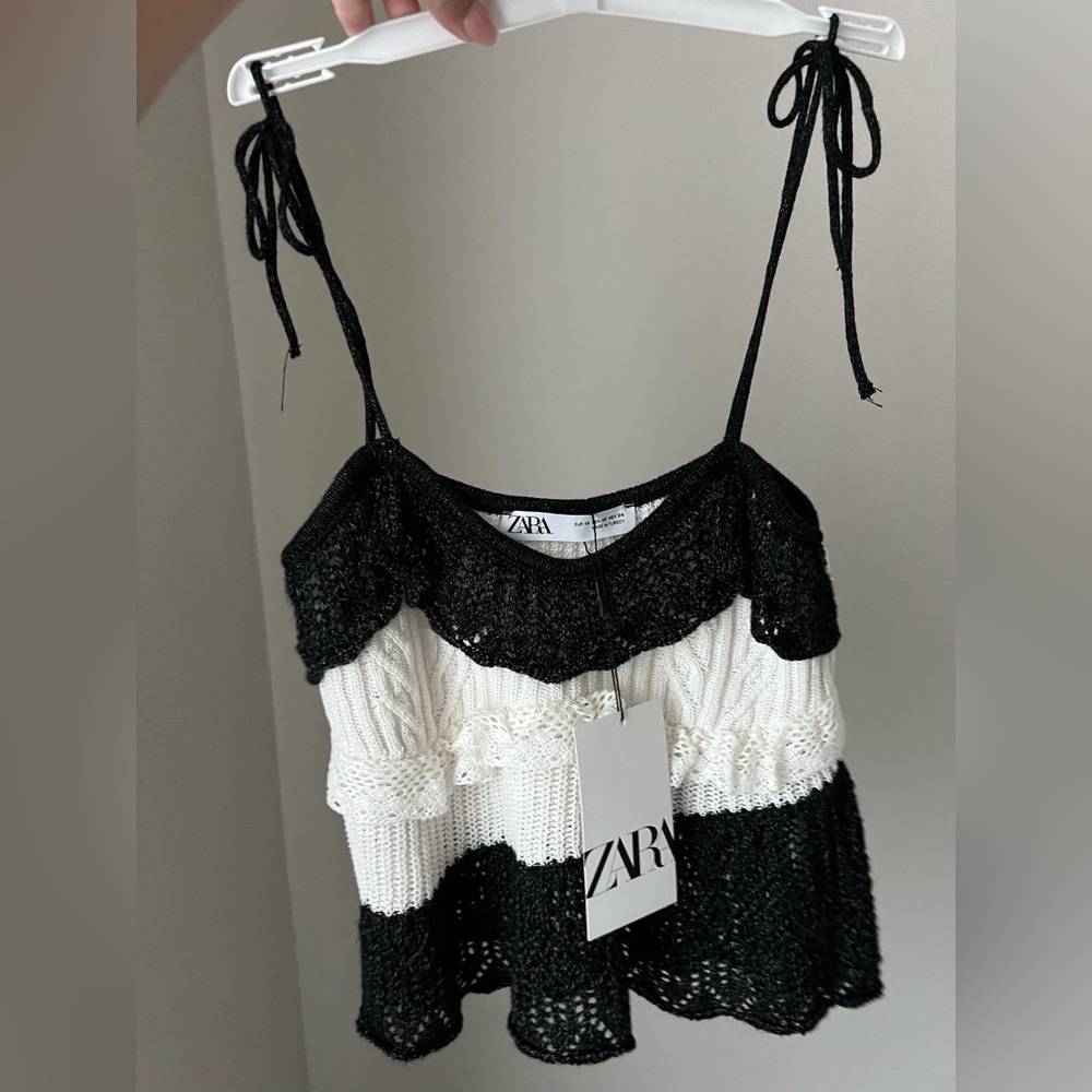 ZARA Black and White Knit Camisole